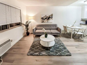 1 Bedroom Apartment in LA near Universal Studios